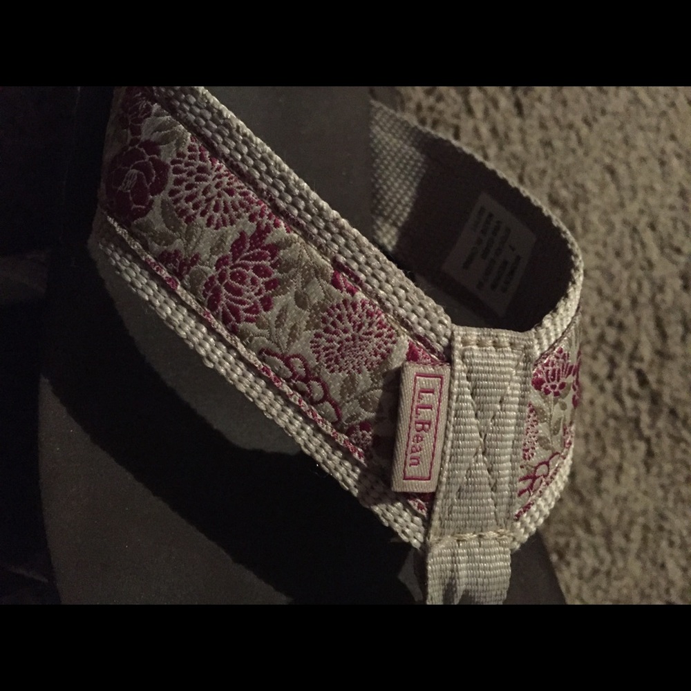 L.L. Bean flip flops